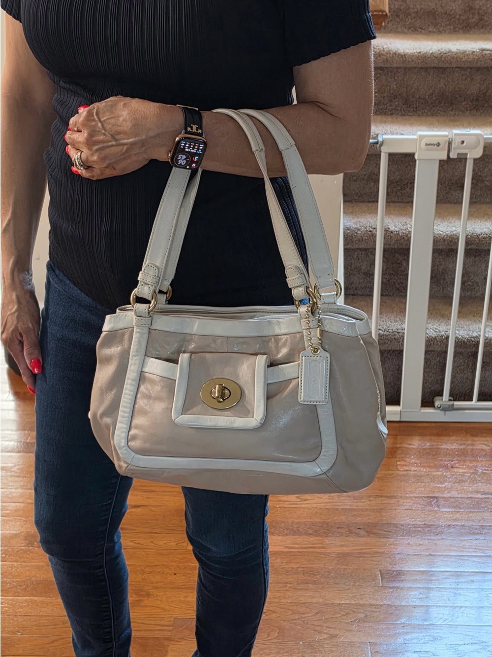 Coach Cream and Beige Leather Shoulder Bag with Gold Turnlock